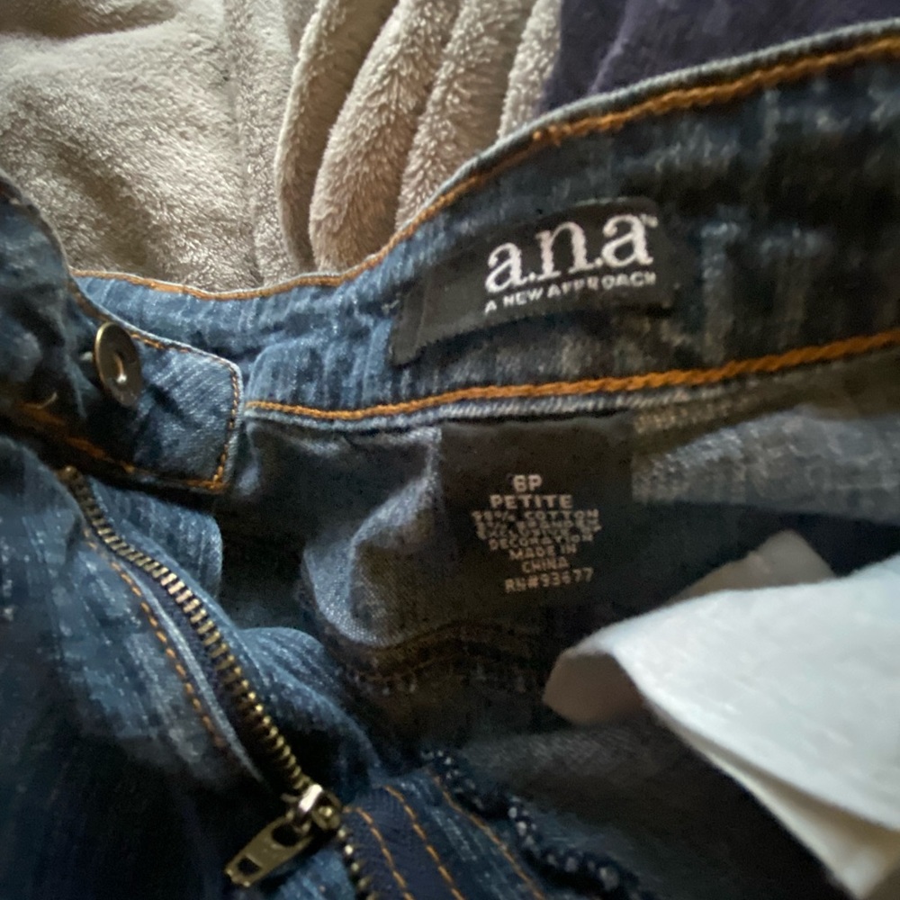 Bulk clothes - Picture 2 of 9